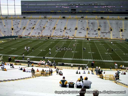 Seat view from section 417 at Lambeau Field, home of the Green Bay Packers