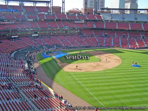 Seat view from section 332 at Busch Stadium, home of the St. Louis Cardinals