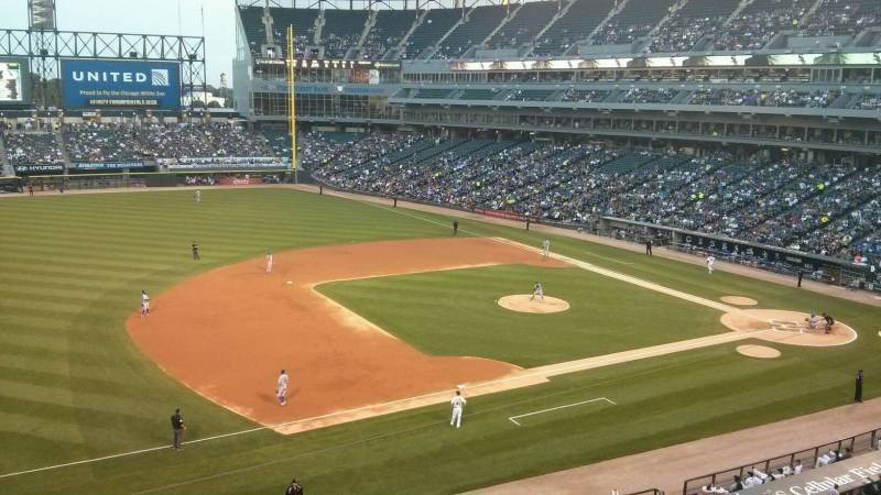 Seat view from section 344 at Guaranteed Rate Field, home of the Chicago White Sox